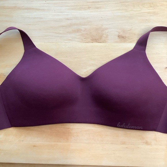 LULULEMON Hold True Bra in Garnet Size 32D - Picture 8 of 13